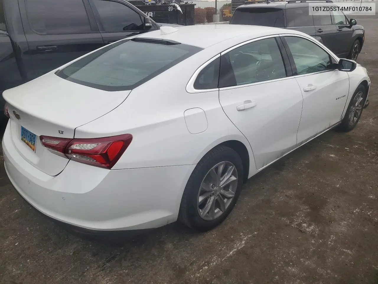 2021 CHEVROLET MALIBU VIN 1G1ZD5ST4MF010784 — фото 3