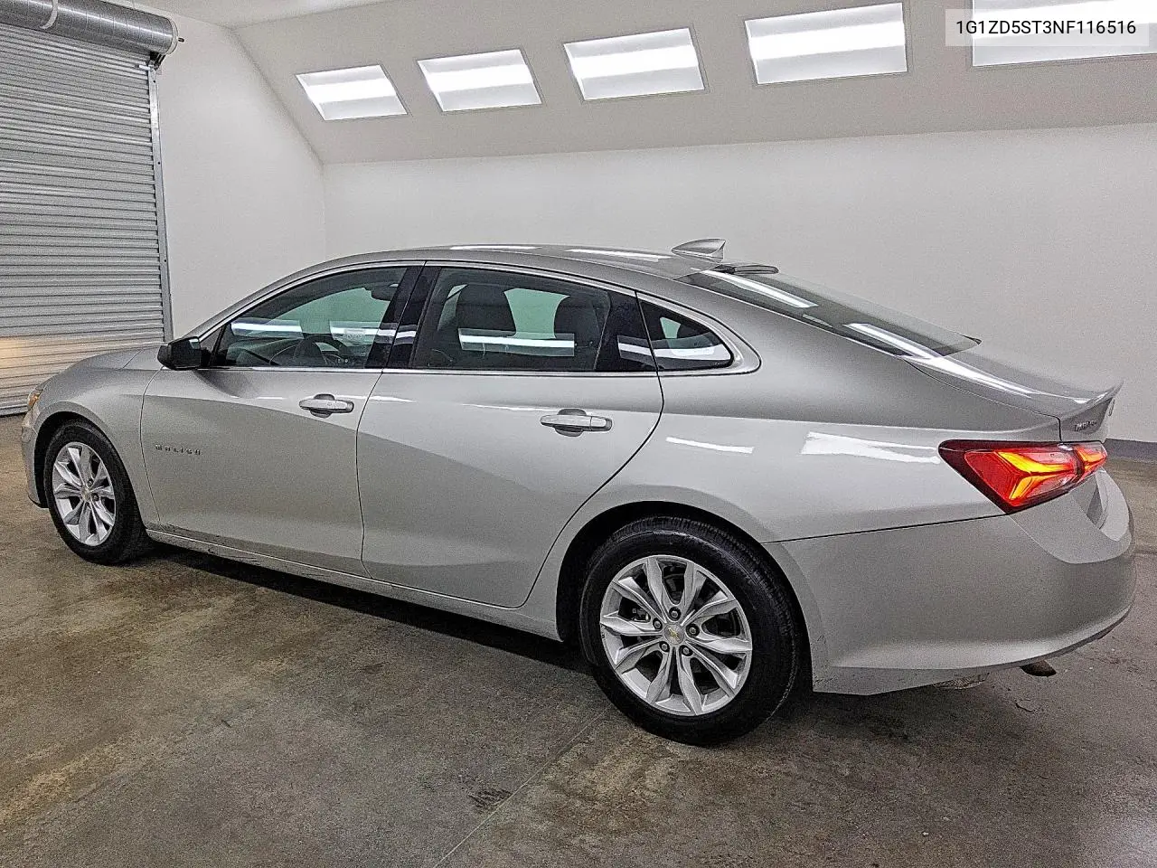2022 CHEVROLET MALIBU VIN 1G1ZD5ST3NF116516 — фото 2