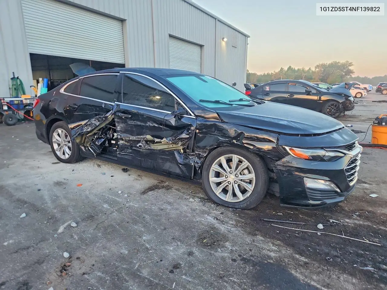 2022 CHEVROLET MALIBU VIN 1G1ZD5ST4NF139822 — фото 4