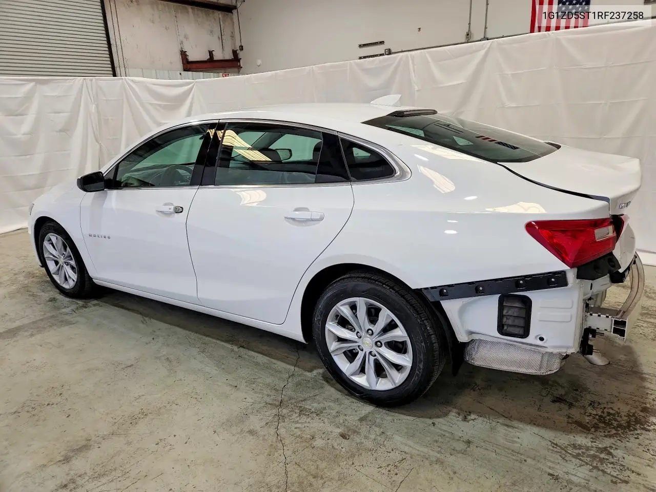 2024 CHEVROLET MALIBU VIN 1G1ZD5ST1RF237258 — фото 2