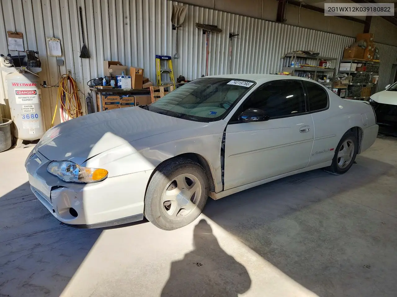 CHEVROLET MONTE CARLO 2003, VIN 2G1WX12K039180822