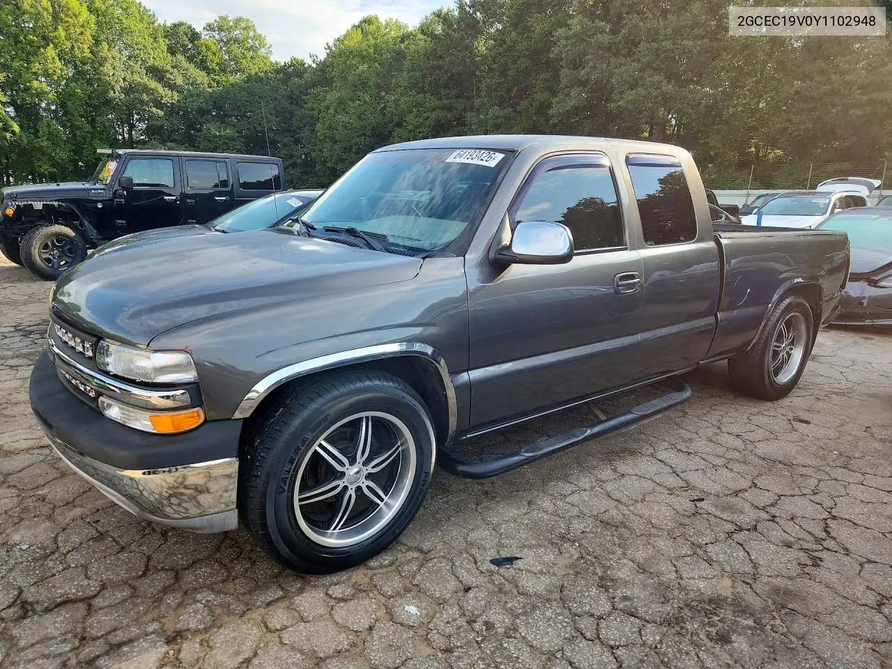 CHEVROLET SILVERADO 2000, VIN 2GCEC19V0Y1102948
