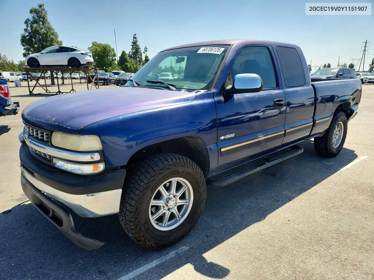 CHEVROLET SILVERADO 2000, VIN 2GCEC19V0Y1151907