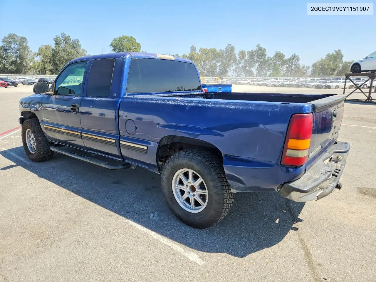2000 CHEVROLET SILVERADO VIN 2GCEC19V0Y1151907 — фото 2
