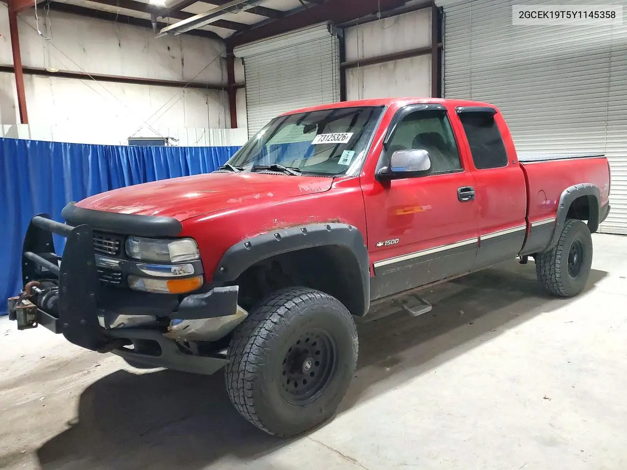CHEVROLET SILVERADO 2000, VIN 2GCEK19T5Y1145358