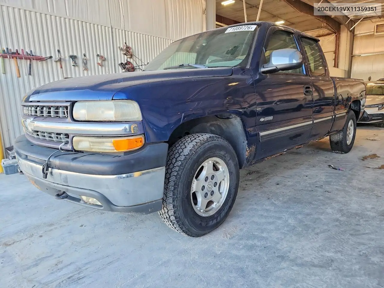 CHEVROLET SILVERADO 2001, VIN 2GCEK19VX11359351