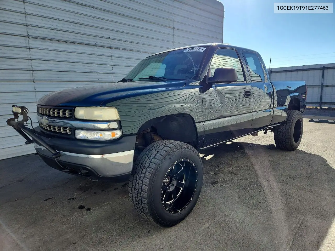 CHEVROLET SILVERADO 2001, VIN 1GCEK19T91E277463