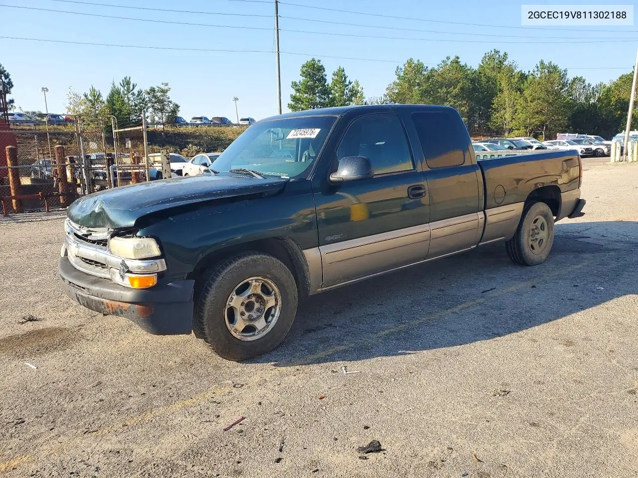 CHEVROLET SILVERADO 2001, VIN 2GCEC19V811302188