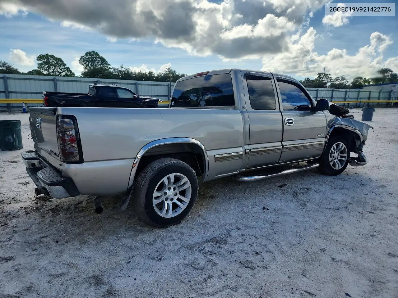 2002 CHEVROLET SILVERADO VIN 2GCEC19V921422776 — фото 3