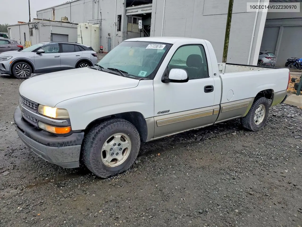 CHEVROLET SILVERADO 2002, VIN 1GCEC14V02Z230970