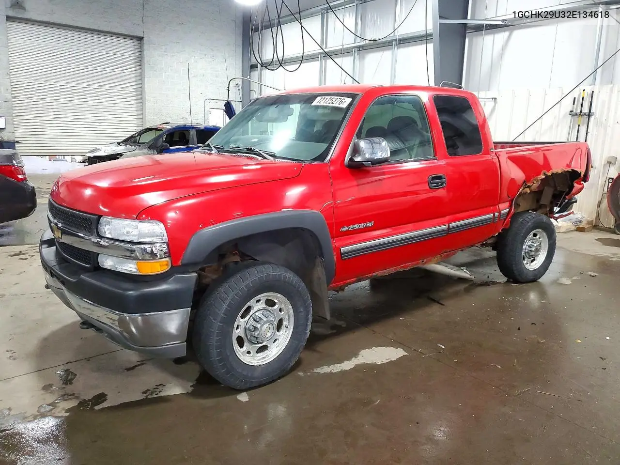 CHEVROLET SILVERADO 2002, VIN 1GCHK29U32E134618
