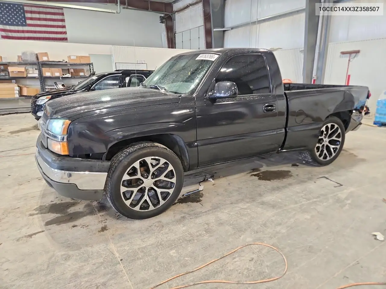 CHEVROLET SILVERADO 2003, VIN 1GCEC14XX3Z358507