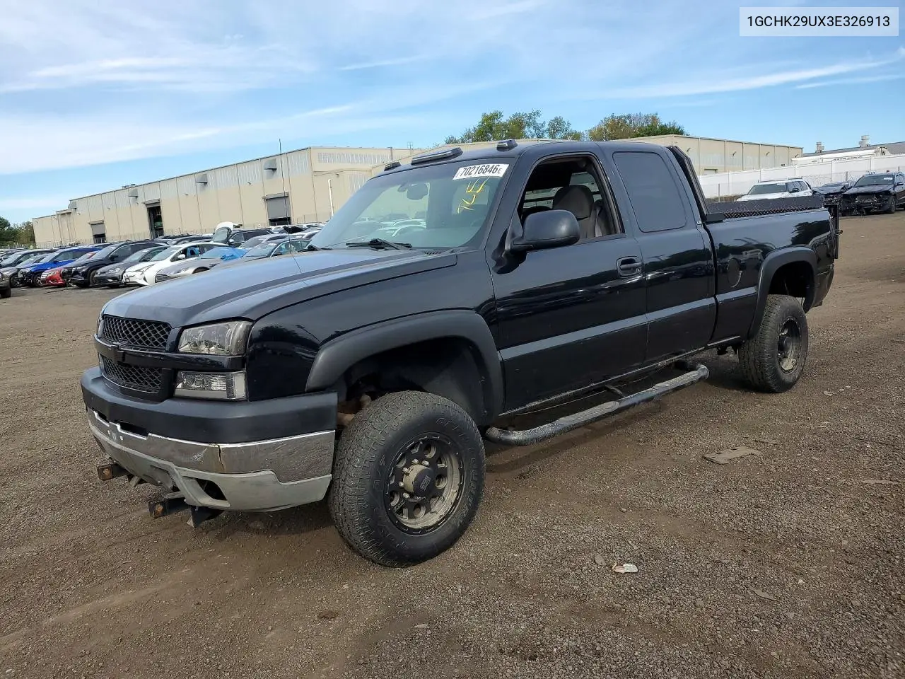 CHEVROLET SILVERADO 2003, VIN 1GCHK29UX3E326913