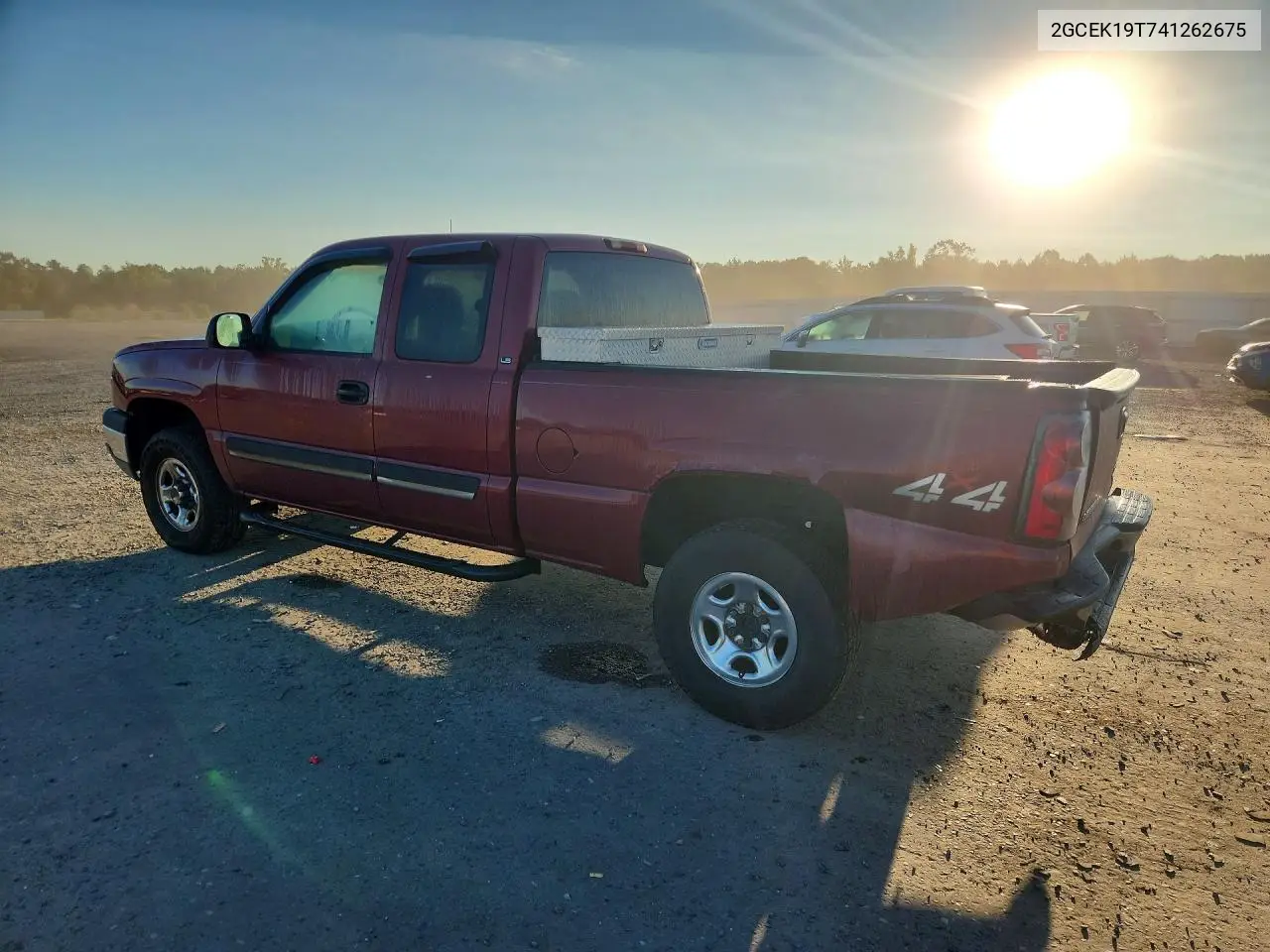 2004 CHEVROLET SILVERADO VIN 2GCEK19T741262675 — фото 2