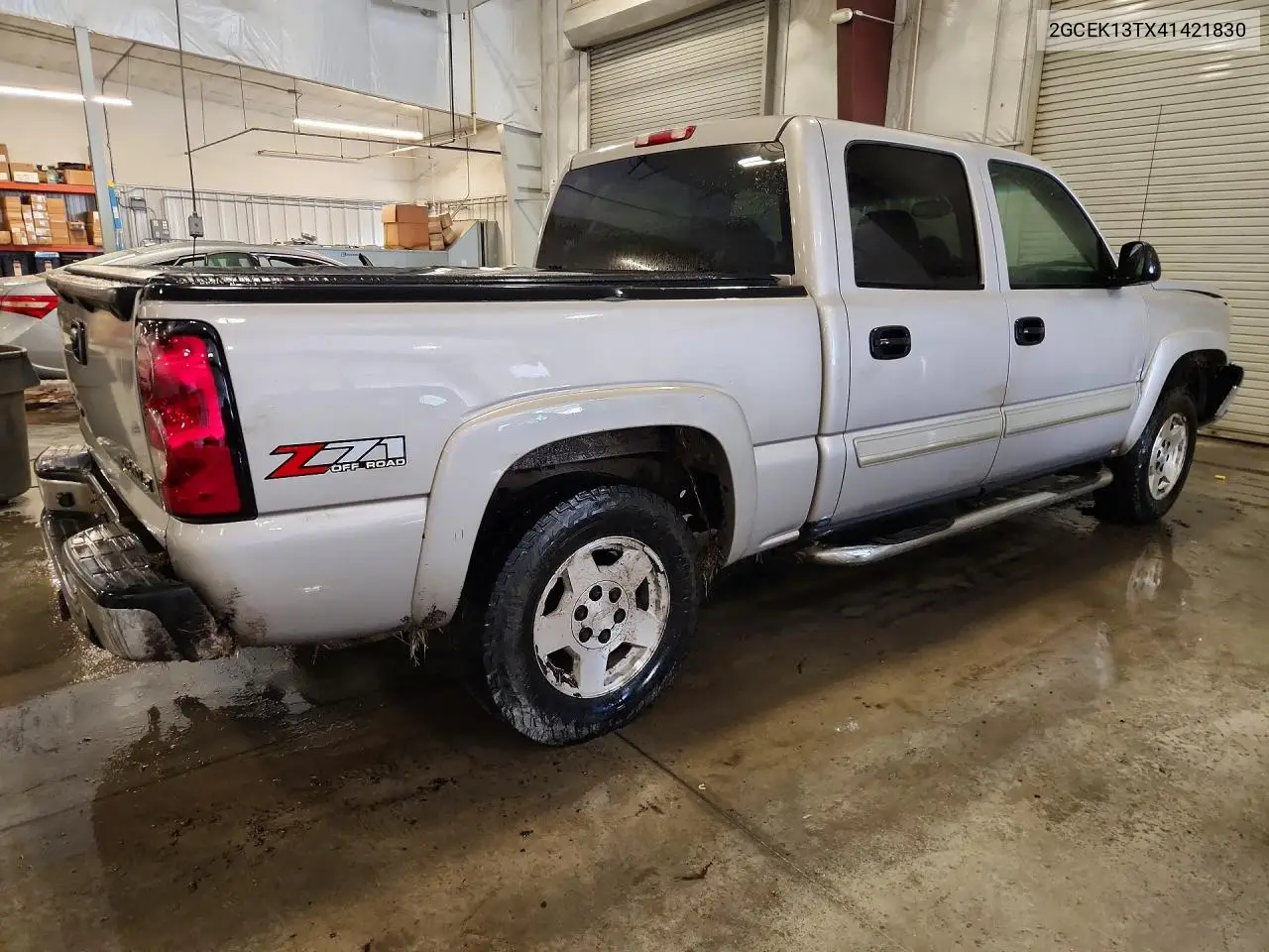 2004 CHEVROLET SILVERADO VIN 2GCEK13TX41421830 — фото 3