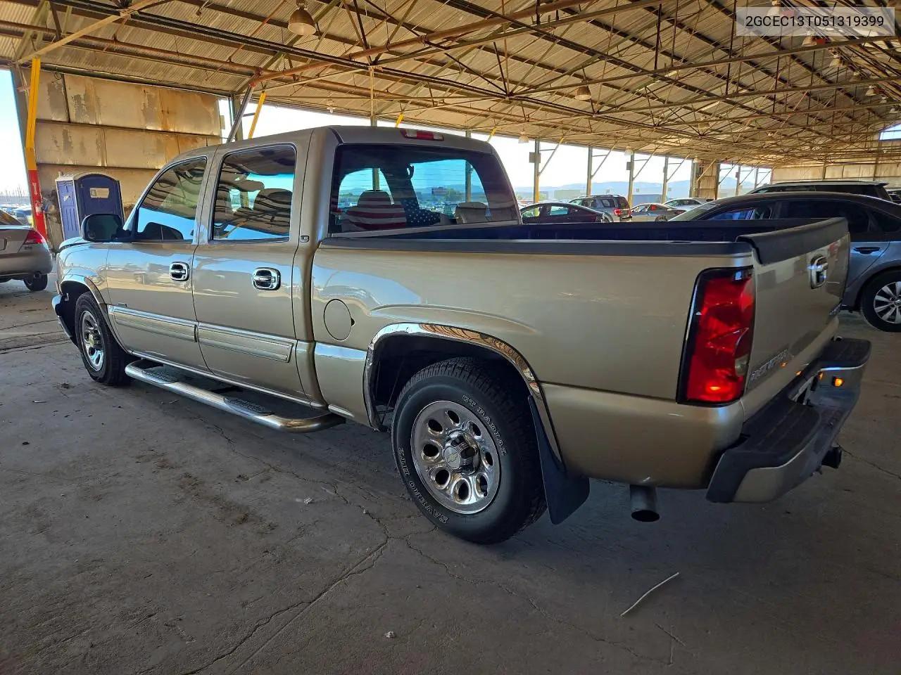 2005 CHEVROLET SILVERADO VIN 2GCEC13T051319399 — фото 2