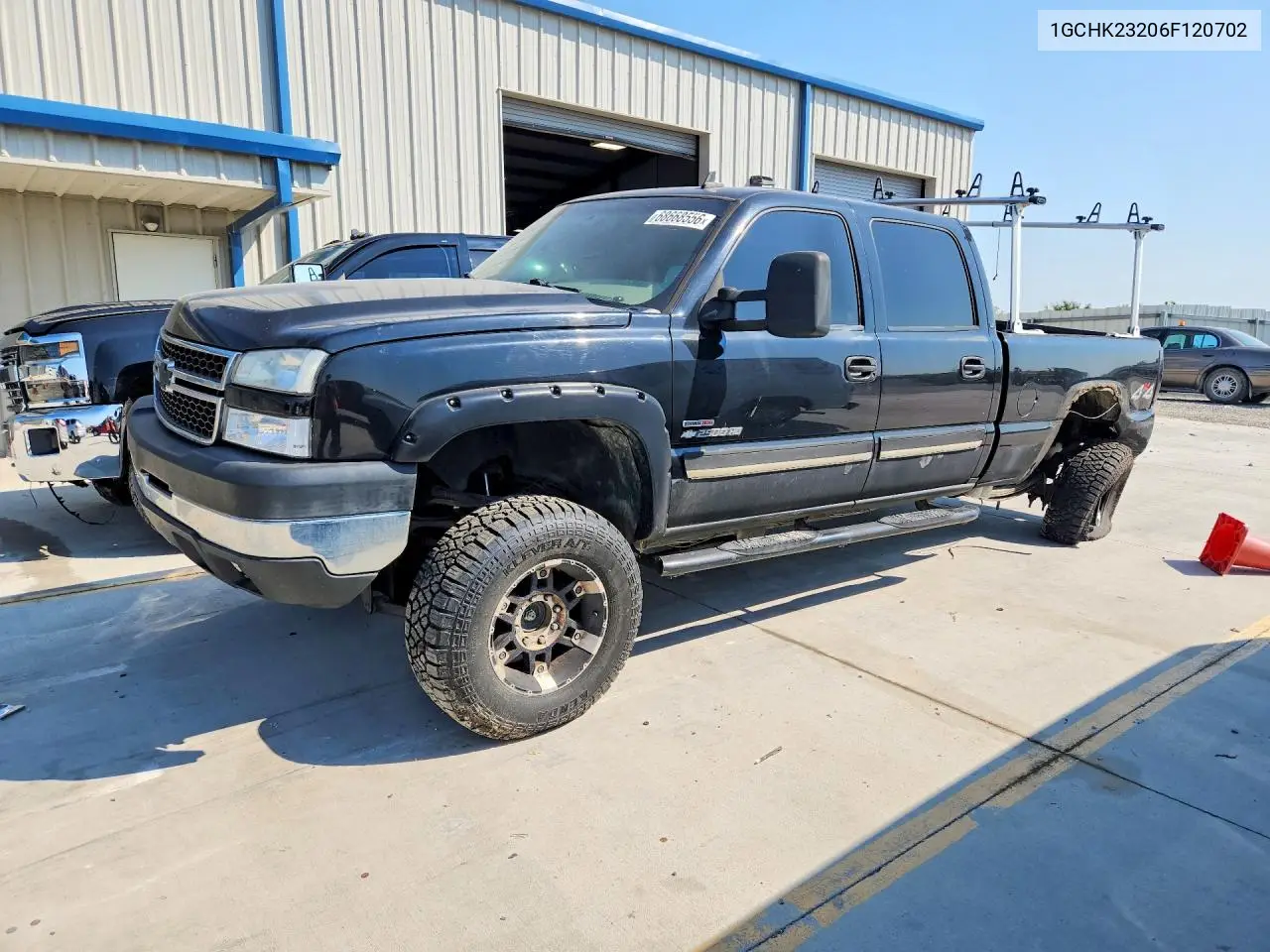 CHEVROLET SILVERADO 2006, VIN 1GCHK23206F120702