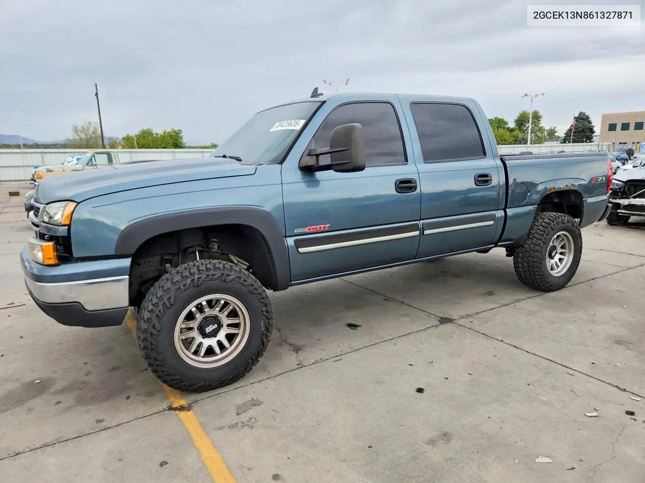 CHEVROLET SILVERADO 2006, VIN 2GCEK13N861327871