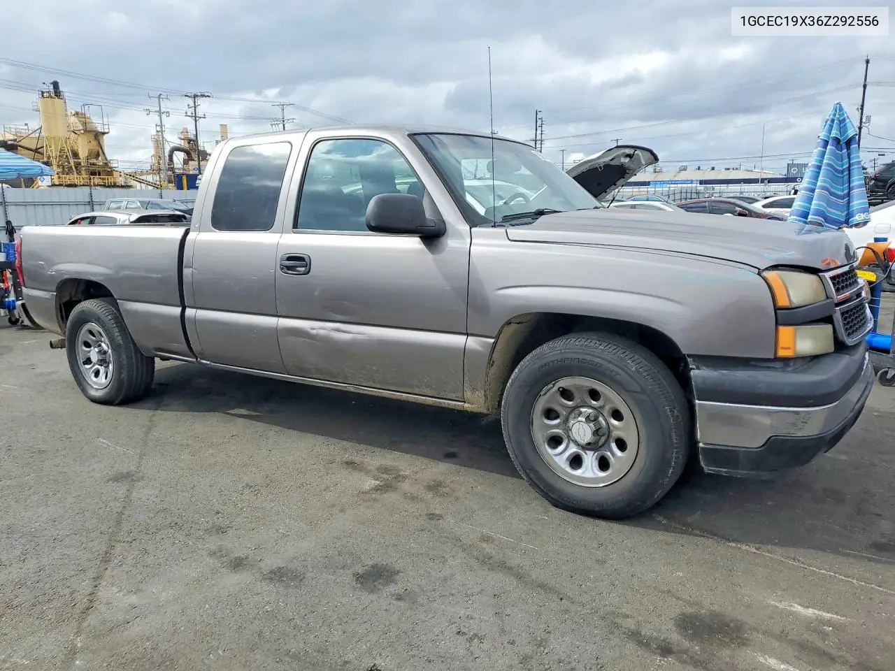 2006 CHEVROLET SILVERADO VIN 1GCEC19X36Z292556 — фото 4