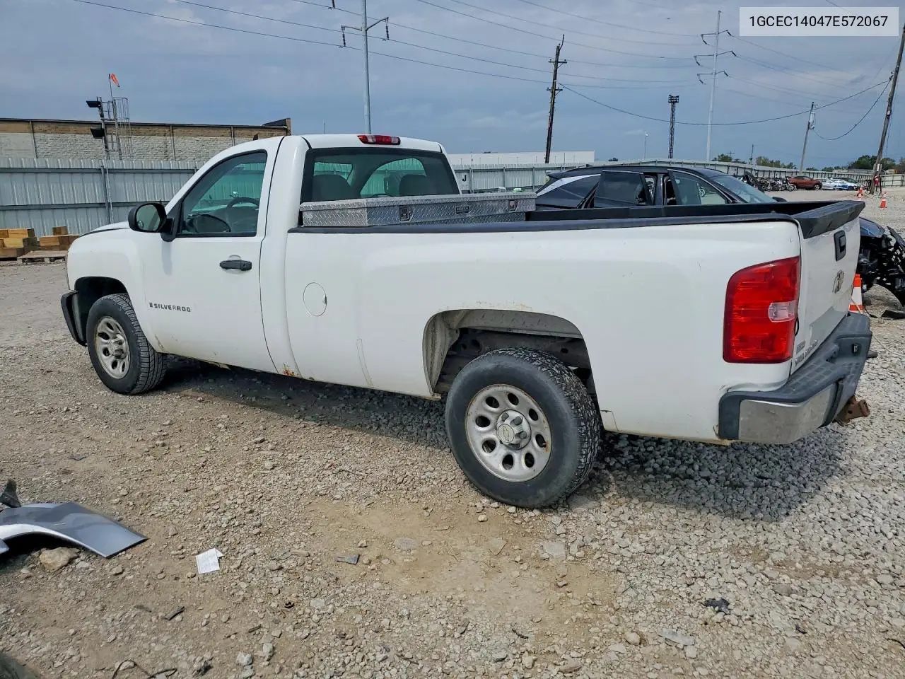 2007 CHEVROLET SILVERADO VIN 1GCEC14047E572067 — фото 2