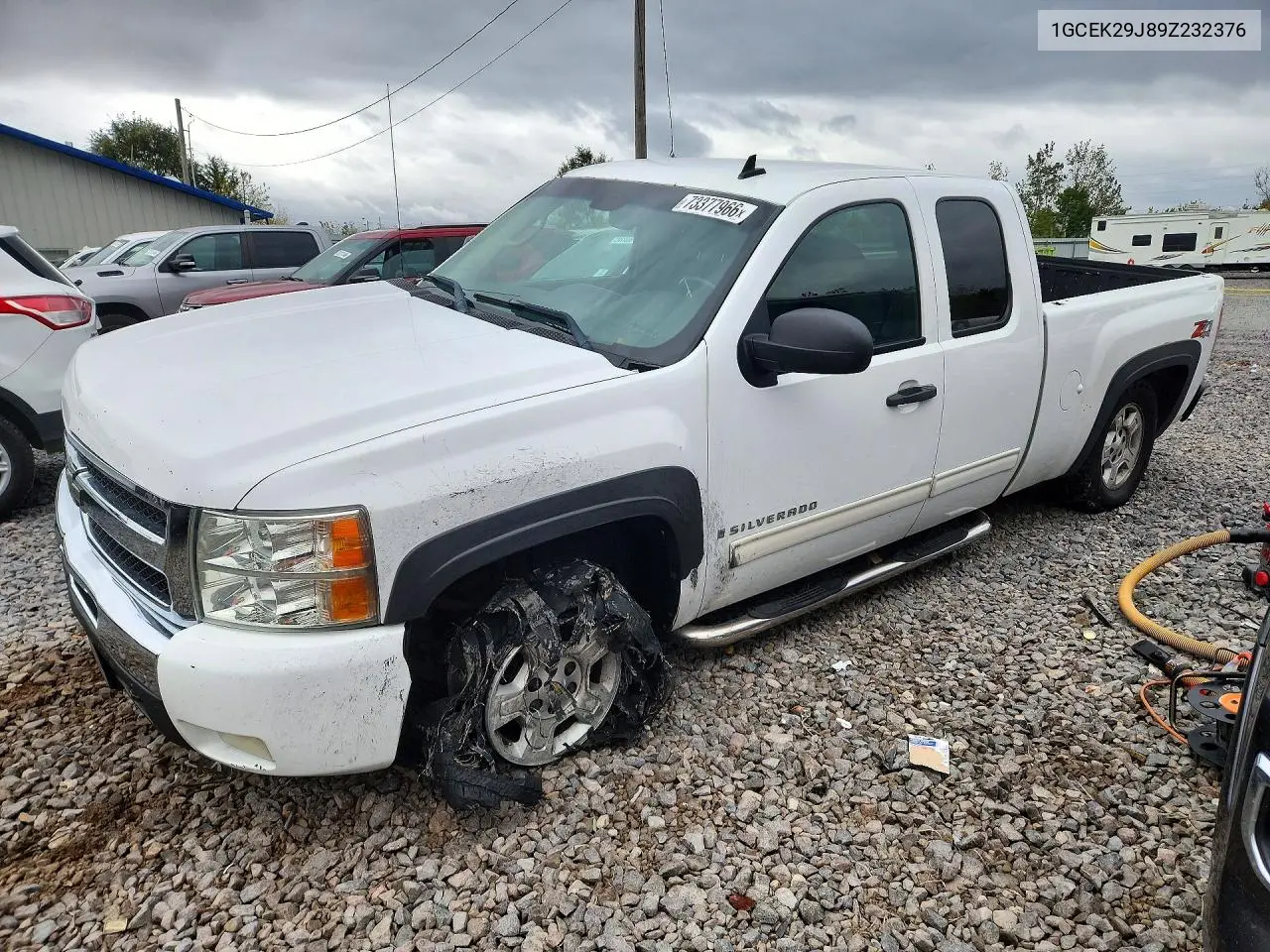 CHEVROLET SILVERADO 2009, VIN 1GCEK29J89Z232376