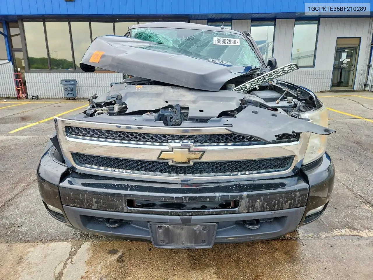 CHEVROLET SILVERADO 2011, VIN 1GCPKTE36BF210289