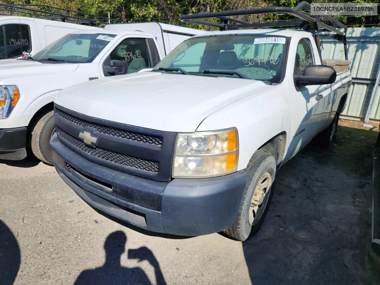 CHEVROLET SILVERADO 2011, VIN 1GCNCPEA5BZ369796