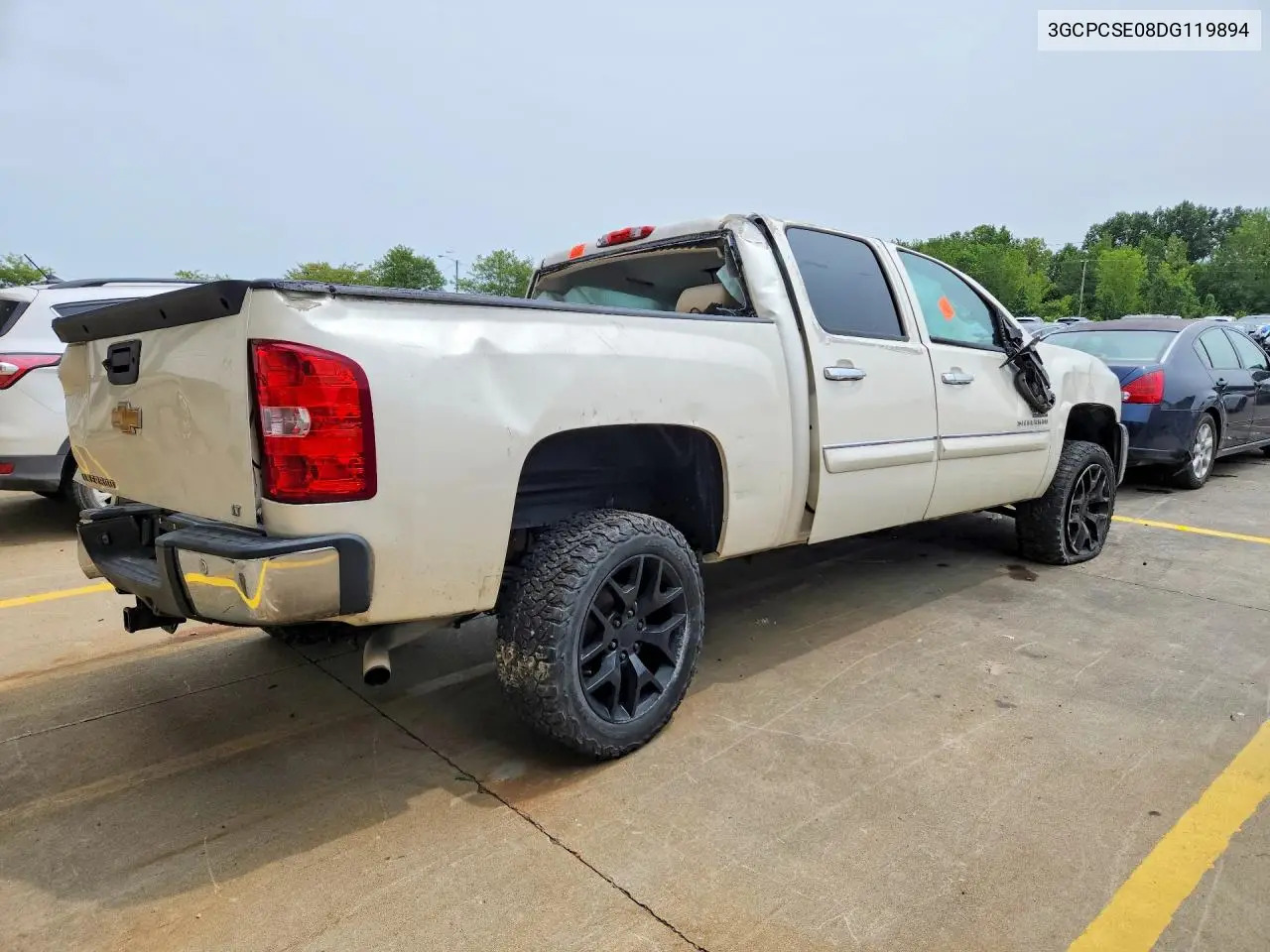 2013 CHEVROLET SILVERADO VIN 3GCPCSE08DG119894 — фото 3