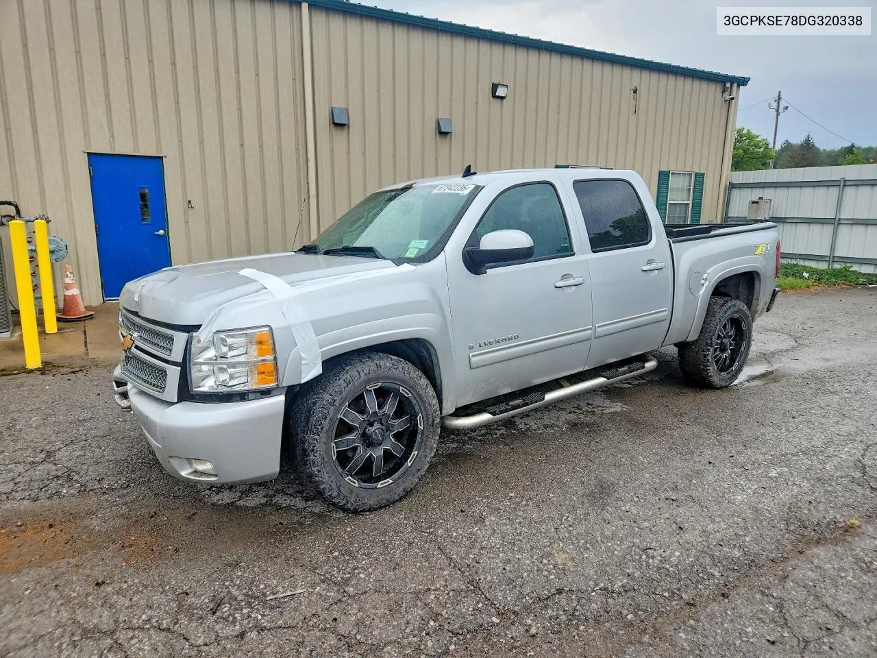 CHEVROLET SILVERADO 2013, VIN 3GCPKSE78DG320338