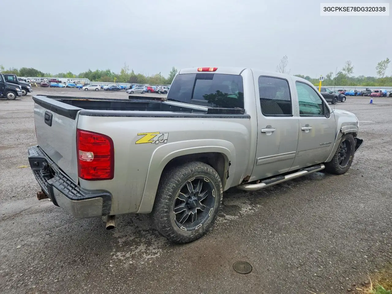 2013 CHEVROLET SILVERADO VIN 3GCPKSE78DG320338 — фото 3