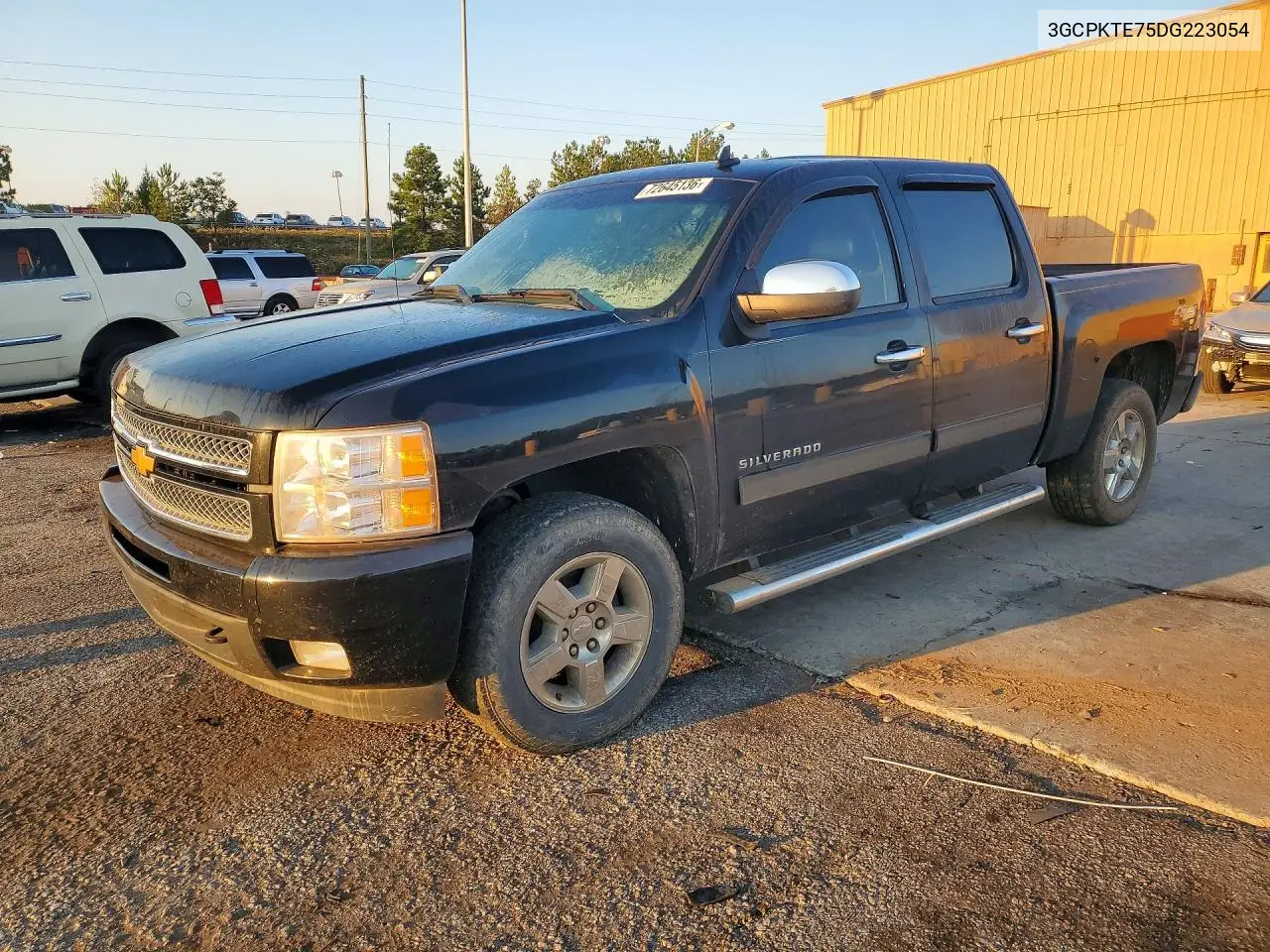 CHEVROLET SILVERADO 2013, VIN 3GCPKTE75DG223054