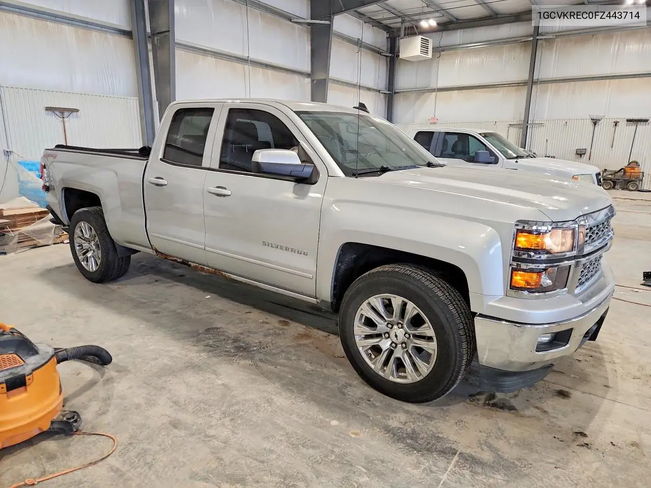 2015 CHEVROLET SILVERADO VIN 1GCVKREC0FZ443714 — фото 4