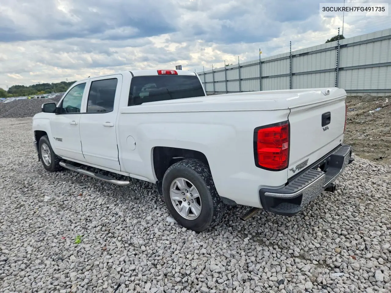 2015 CHEVROLET SILVERADO VIN 3GCUKREH7FG491735 — фото 2