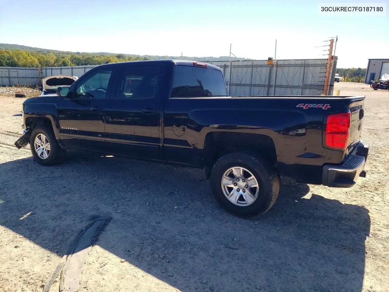 2015 CHEVROLET SILVERADO VIN 3GCUKREC7FG187180 — фото 2