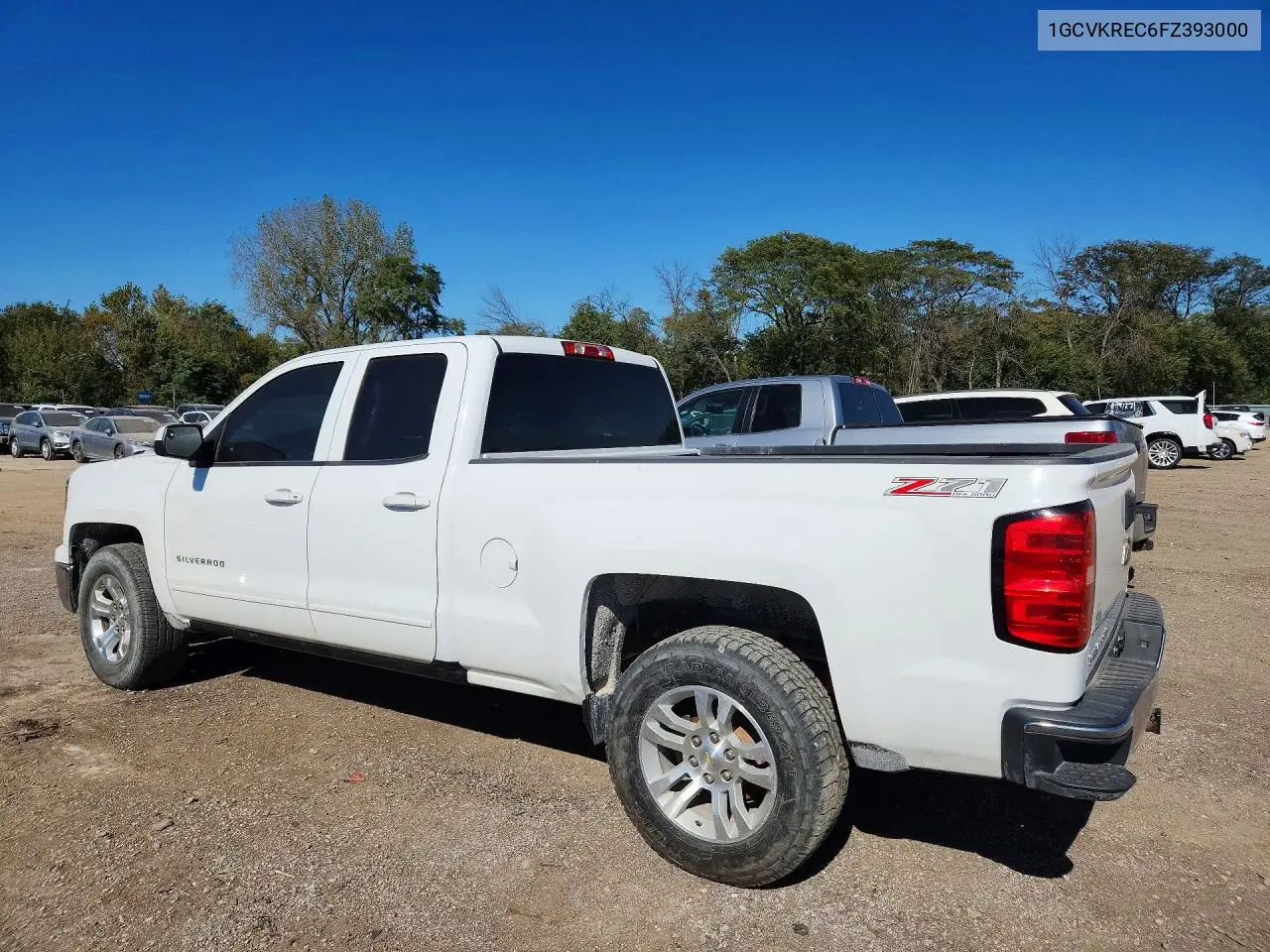 2015 CHEVROLET SILVERADO VIN 1GCVKREC6FZ393000 — фото 2