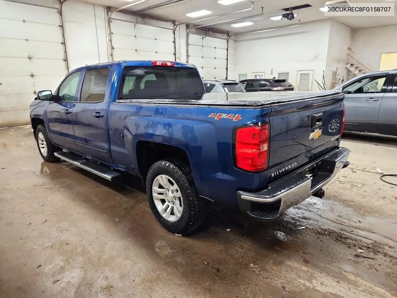 2015 CHEVROLET SILVERADO VIN 3GCUKREC8FG158707 — фото 2