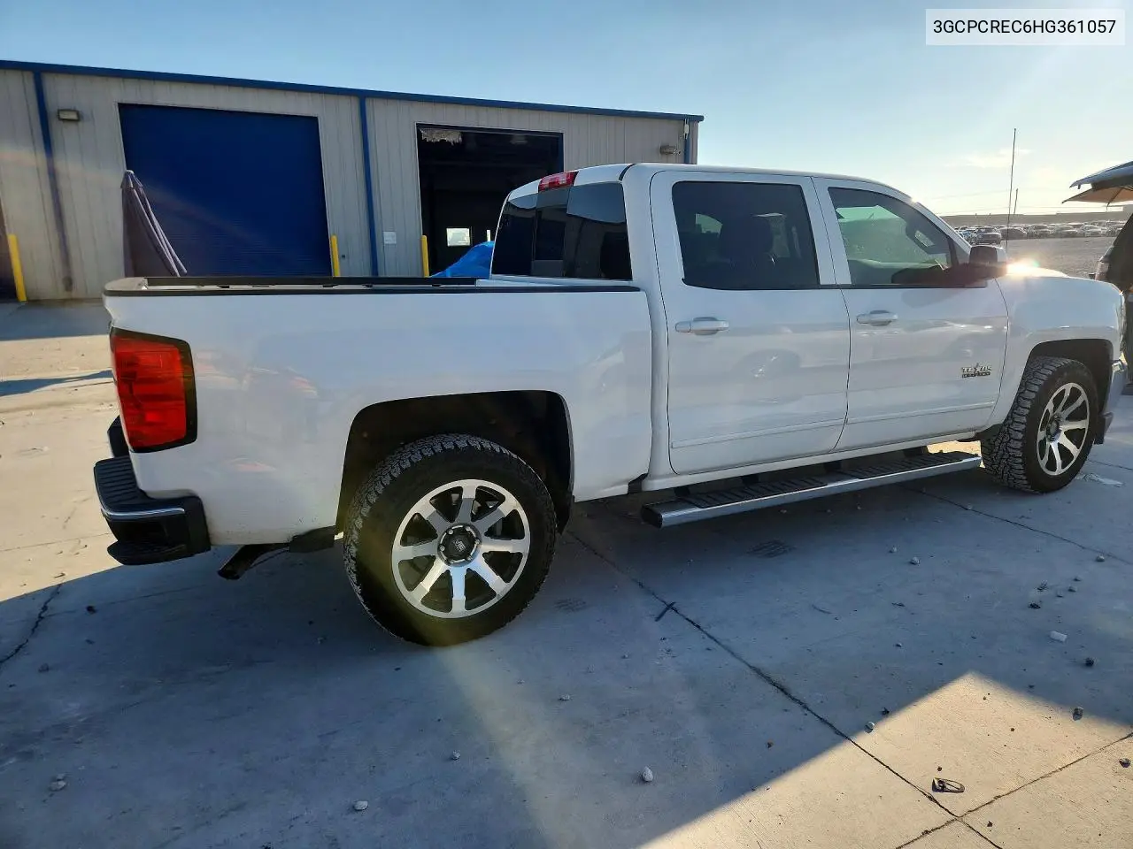 2017 CHEVROLET SILVERADO VIN 3GCPCREC6HG361057 — фото 3