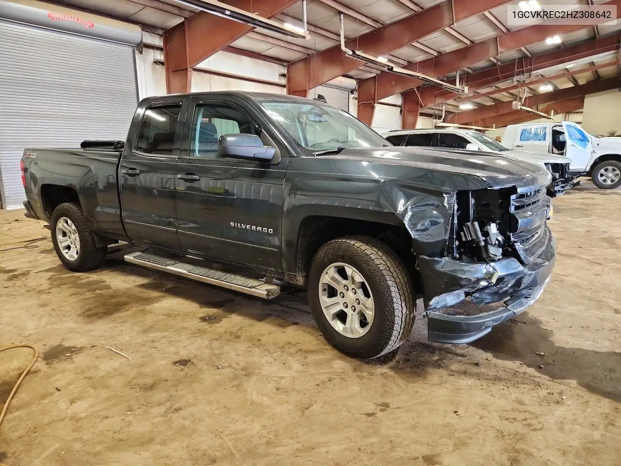 2017 CHEVROLET SILVERADO VIN 1GCVKREC2HZ308642 — фото 4