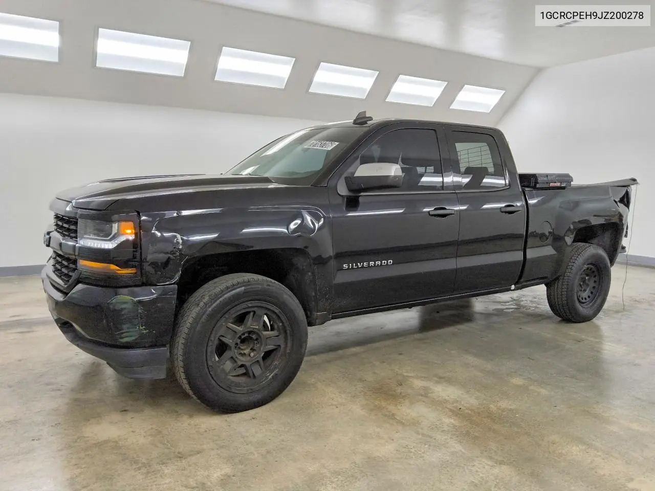 CHEVROLET SILVERADO 2018, VIN 1GCRCPEH9JZ200278