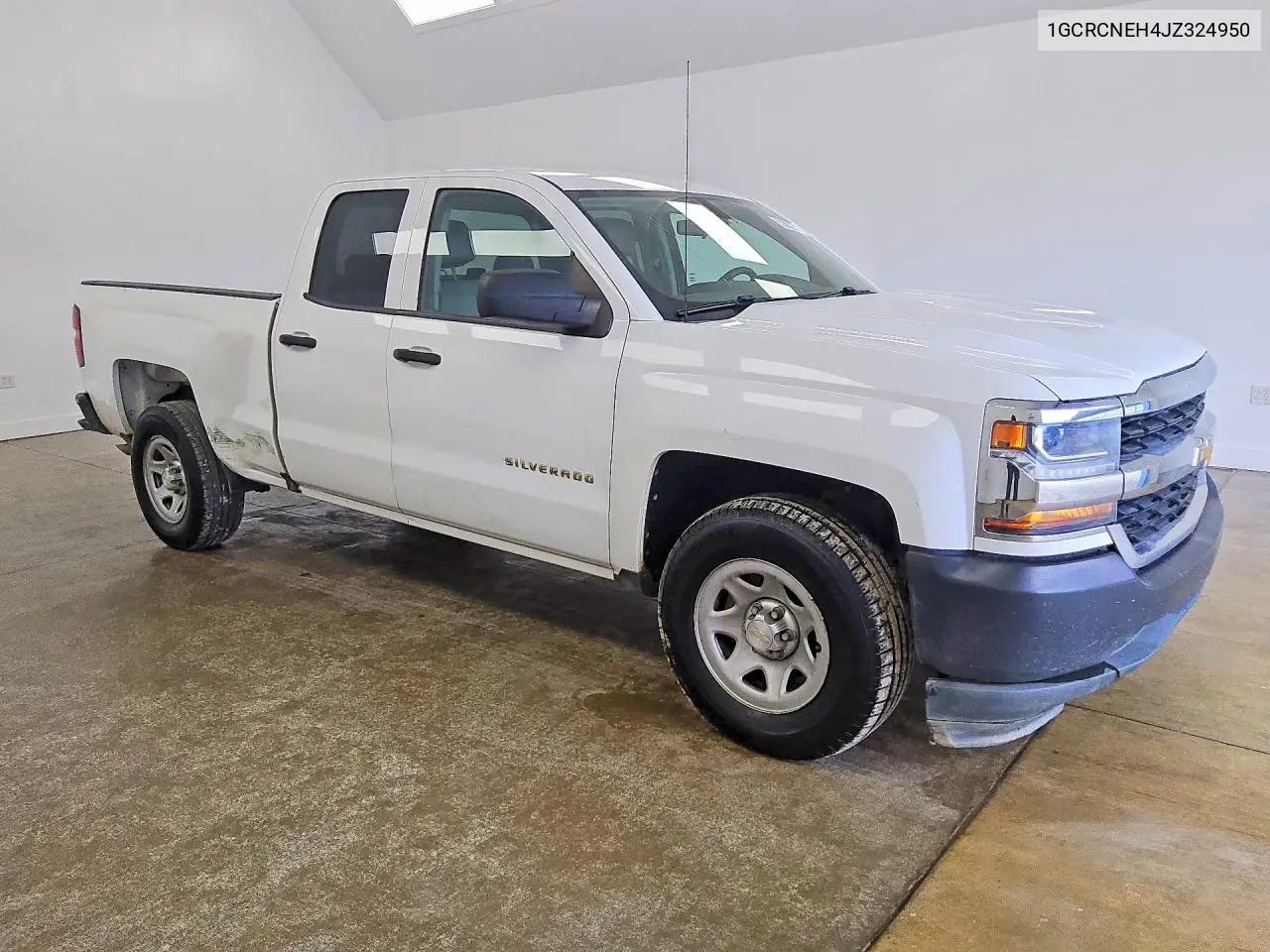 2018 CHEVROLET SILVERADO VIN 1GCRCNEH4JZ324950 — фото 4