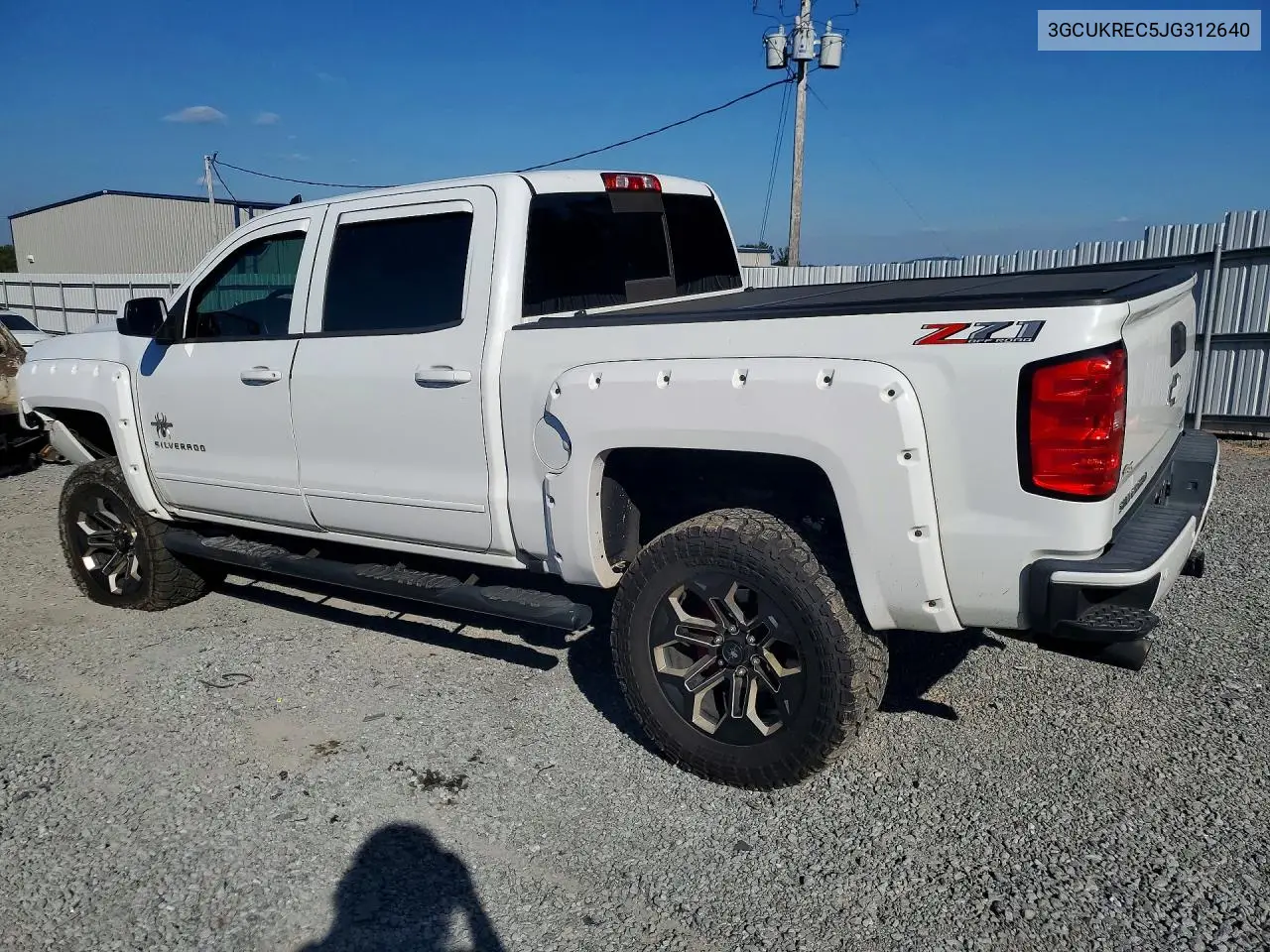 2018 CHEVROLET SILVERADO VIN 3GCUKREC5JG312640 — фото 2