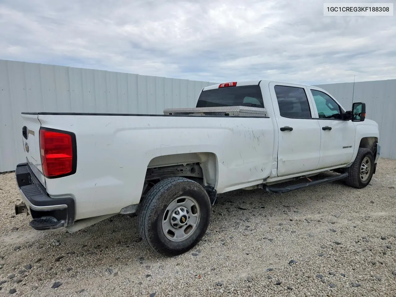 2019 CHEVROLET SILVERADO VIN 1GC1CREG3KF188308 — фото 3