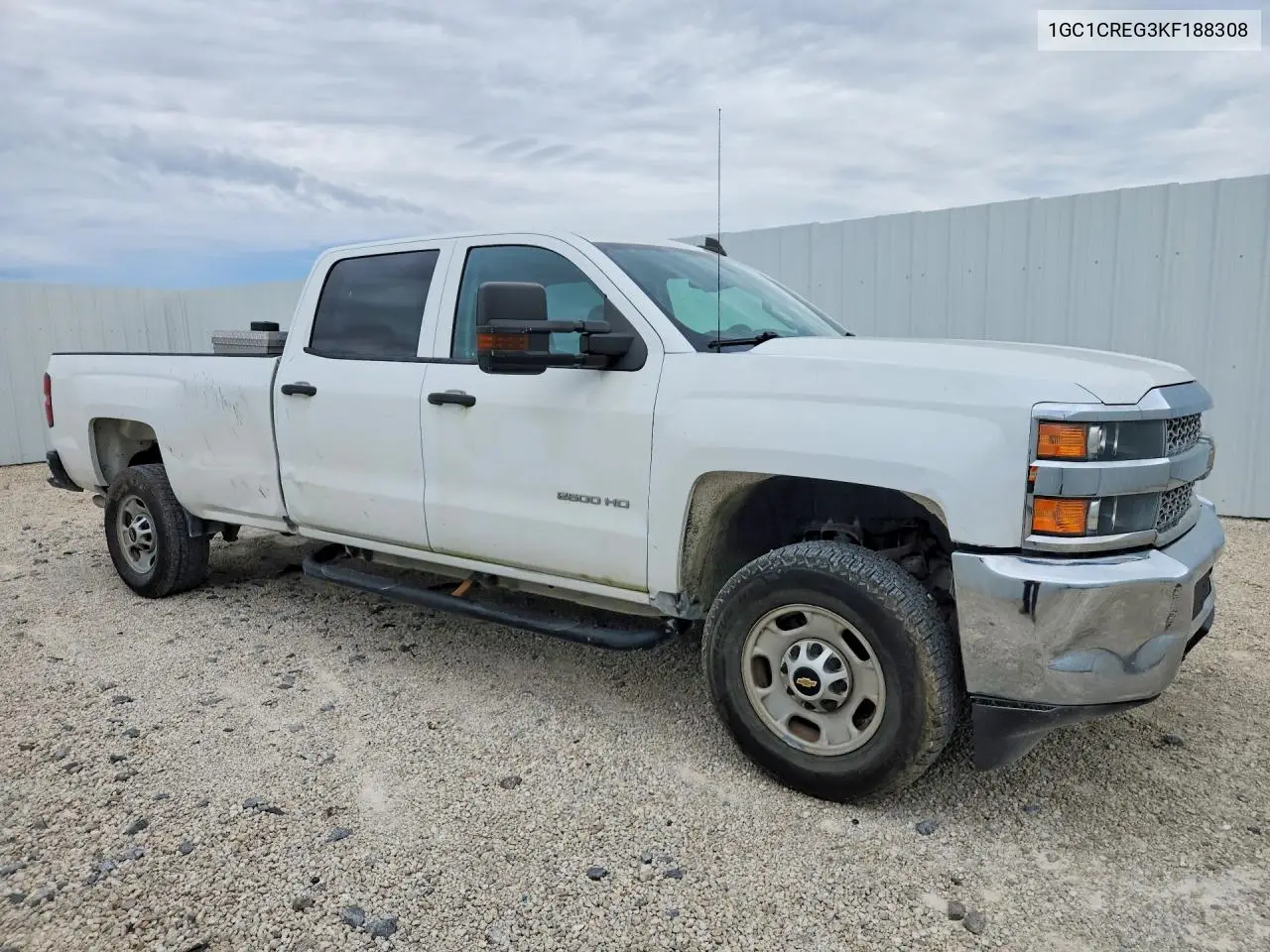 2019 CHEVROLET SILVERADO VIN 1GC1CREG3KF188308 — фото 4