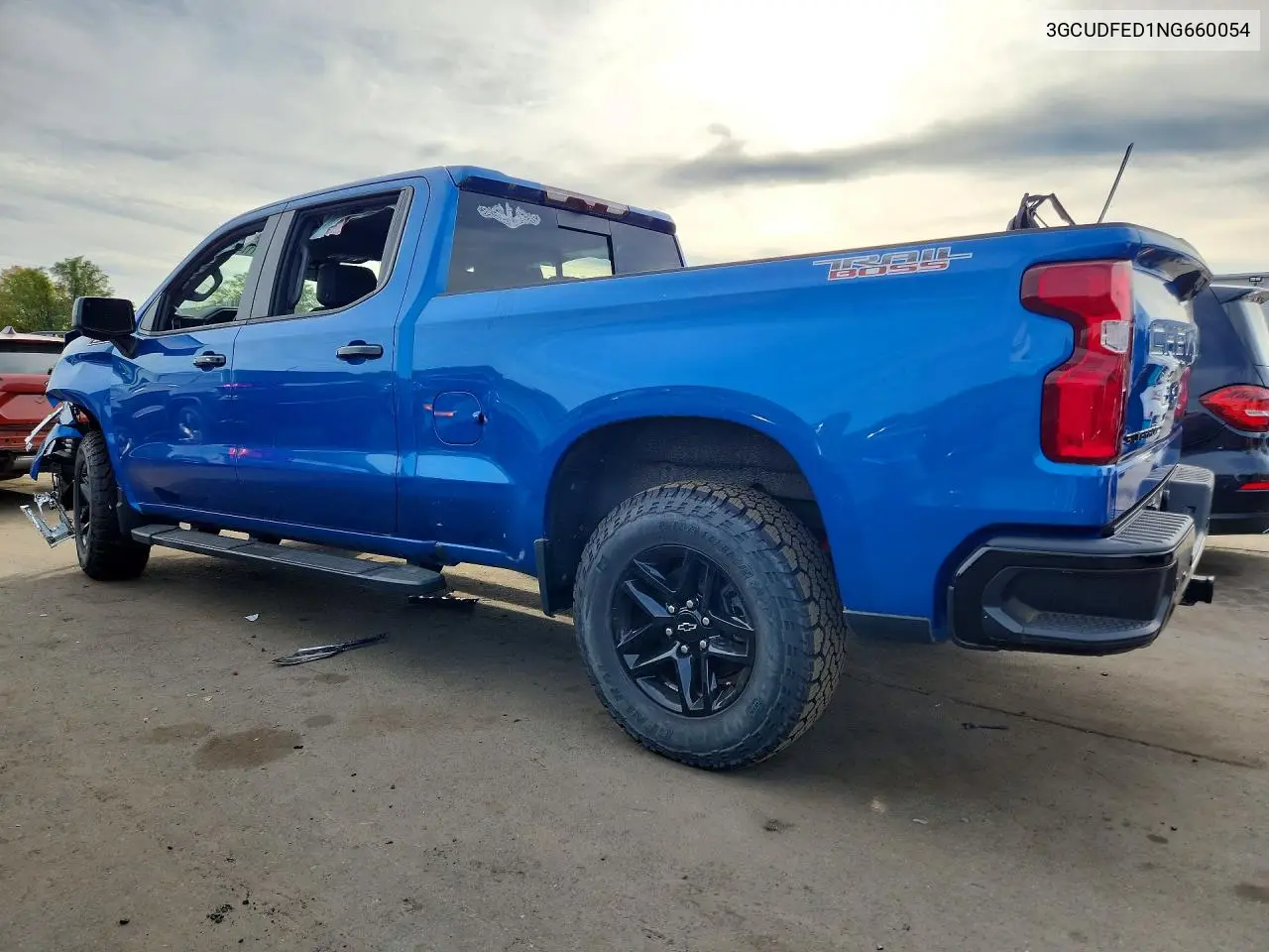 2022 CHEVROLET SILVERADO VIN 3GCUDFED1NG660054 — фото 2