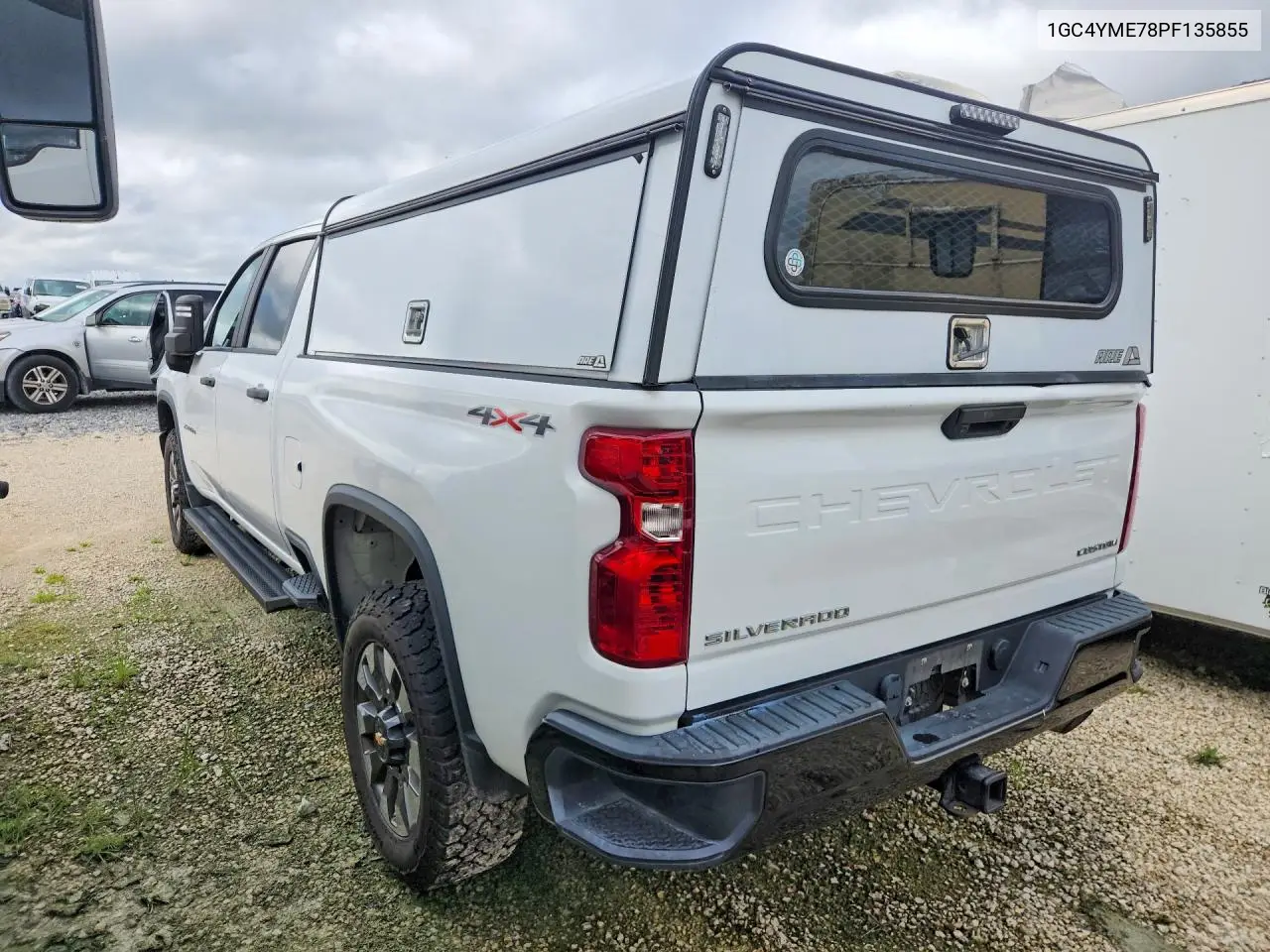 2023 CHEVROLET SILVERADO VIN 1GC4YME78PF135855 — фото 2