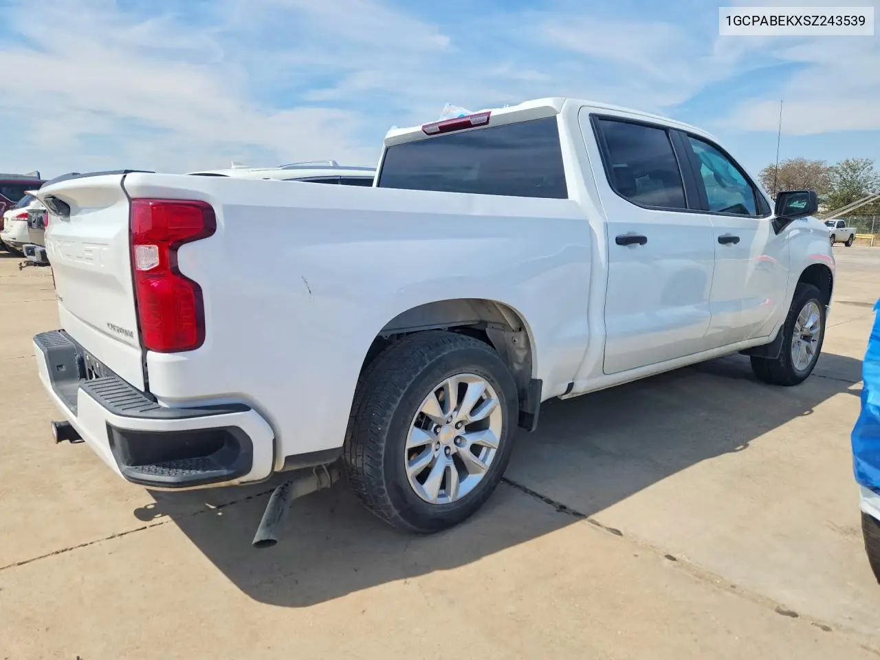 2025 CHEVROLET SILVERADO VIN 1GCPABEKXSZ243539 — фото 3