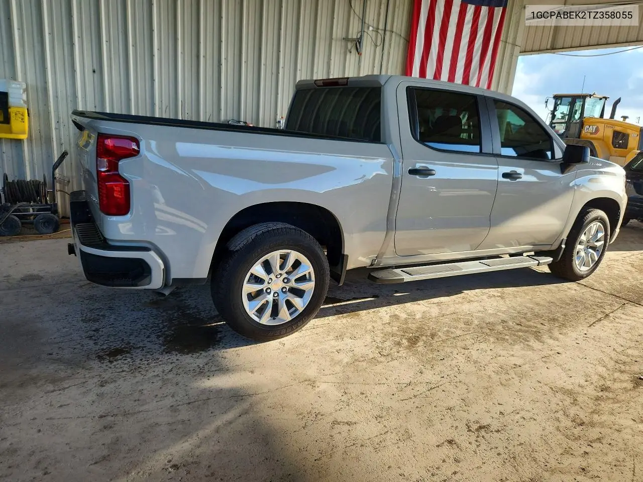 2026 CHEVROLET SILVERADO VIN 1GCPABEK2TZ358055 — фото 3
