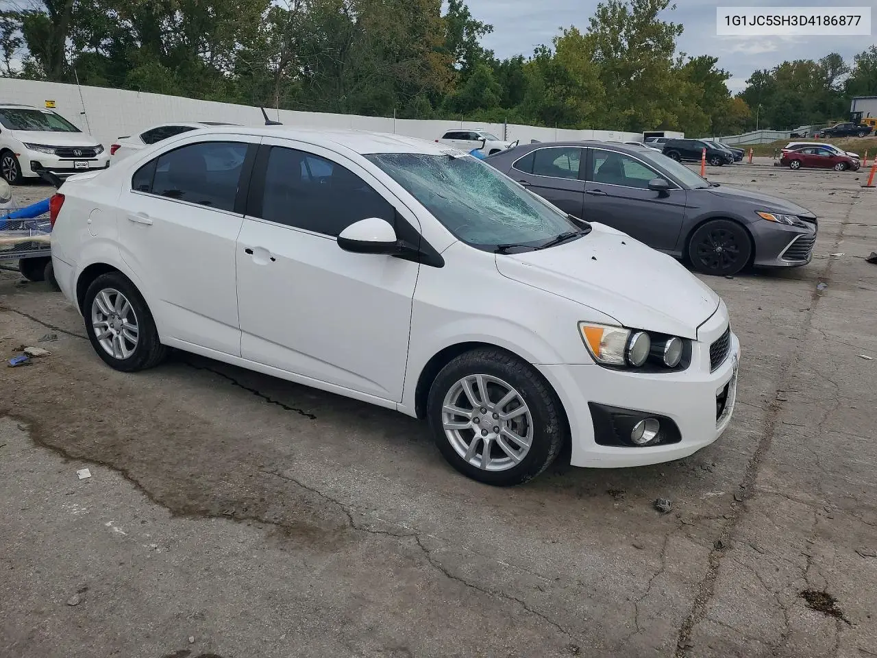 2013 CHEVROLET SONIC VIN 1G1JC5SH3D4186877 — фото 4