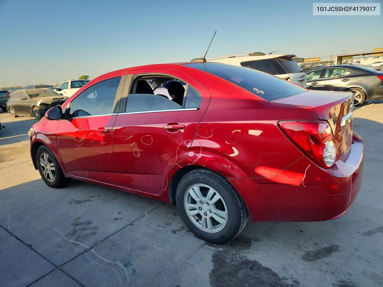 2015 CHEVROLET SONIC VIN 1G1JC5SH2F4179017 — фото 2
