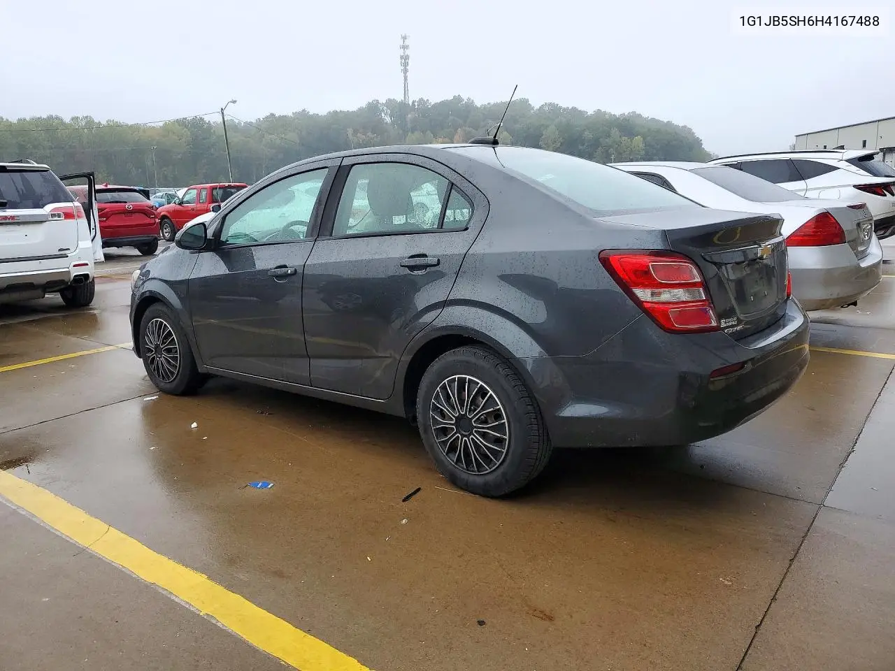 2017 CHEVROLET SONIC VIN 1G1JB5SH6H4167488 — фото 2